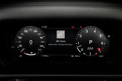 2025 Land Rover Defender 90 P425 X-Dynamic SE