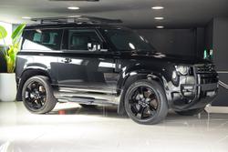 2025 Land Rover Defender 90 P425 X-Dynamic SE