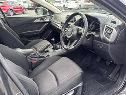 2016 Mazda 3 Neo