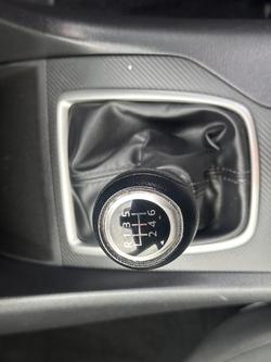 2016 Mazda 3 Neo