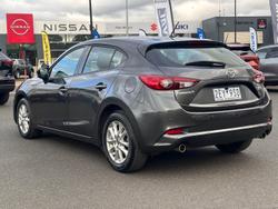 2016 Mazda 3 Neo