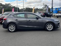 2016 Mazda 3 Neo