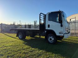 2025 Isuzu N Series NPS 75/45-155 White