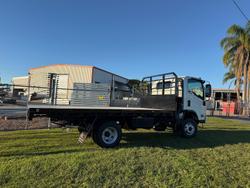 2025 Isuzu N Series NPS 75/45-155 White