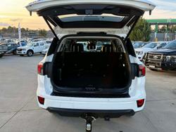2025 Ford Everest Trend