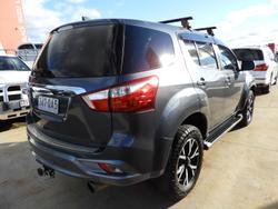 2020 Isuzu MU-X LS-U