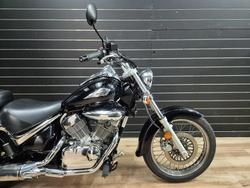 2008 SUZUKI VL250 (LC250 INTRUDER) Black