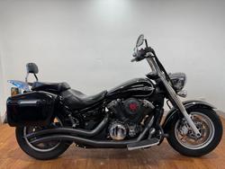 Yamaha XVS1300A V-Star