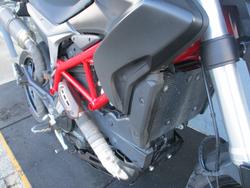 2013 DUCATI HYPERMOTARD 821 Black