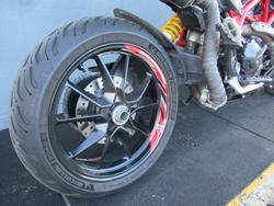 2013 DUCATI HYPERMOTARD 821 Black