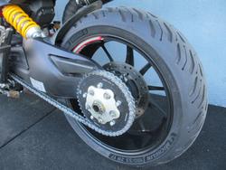 2013 DUCATI HYPERMOTARD 821 Black