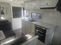 2022 Cosy Cab Kirkston