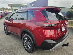 2023 Nissan X-TRAIL ST