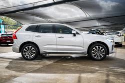 2022 Volvo XC60 Plus B5