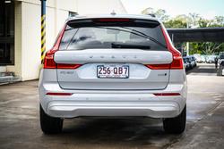 2022 Volvo XC60 Plus B5
