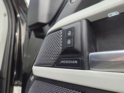 2021 Land Rover Defender 110 D300 X-Dynamic HSE