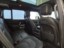 2021 Land Rover Defender 110 D300 X-Dynamic HSE