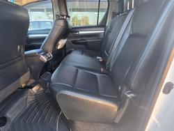 2018 Toyota Hilux SR5