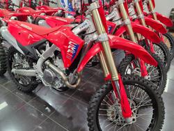 2026 Honda CRF250RTURED RED