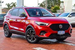 2023 MG ZST Essence