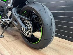 2025 Kawasaki 2025 Kawasaki NINJA ZX-10R Green