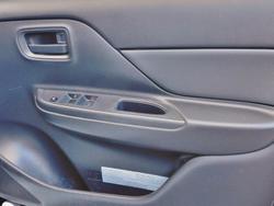 2022 Mitsubishi Triton GLX
