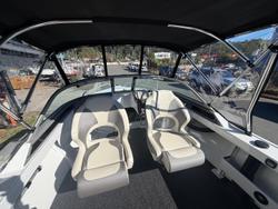 2026 QUINTREX 430 Fishabout Pro