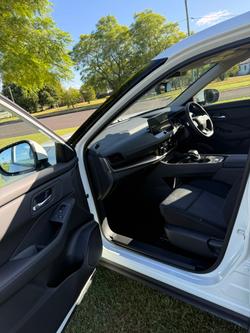 2026 NISSAN XTRAIL ST