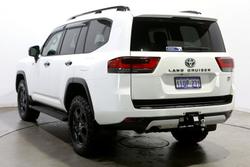 2023 Toyota Landcruiser GR Sport