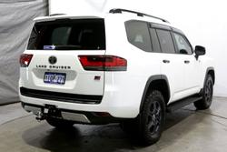 2023 Toyota Landcruiser GR Sport