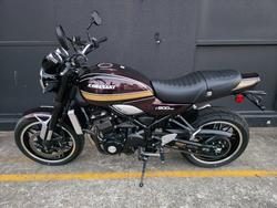 2026 Kawasaki Z900RS (ZR900C) RED