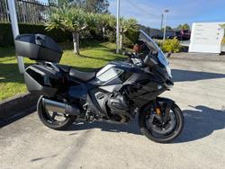 2026 BMW R 1300 RT Triple Black