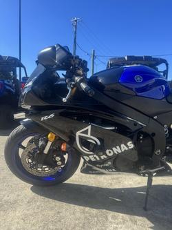 2016 Yamaha YZF-R6 Black