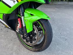 2025 Kawasaki NINJA ZX-10R Green