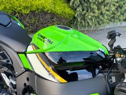 2025 Kawasaki NINJA ZX-10R Green