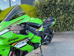 2025 Kawasaki NINJA ZX-10R Green