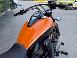 2021 Kawasaki VULCAN 900 (VN900) CLASSIC Orange