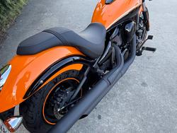 2021 Kawasaki VULCAN 900 (VN900) CLASSIC Orange