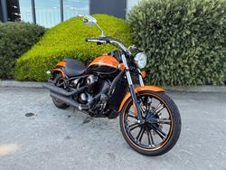 2021 Kawasaki VULCAN 900 (VN900) CLASSIC Orange