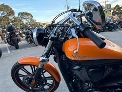 2021 Kawasaki VULCAN 900 (VN900) CLASSIC Orange