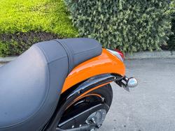 2021 Kawasaki VULCAN 900 (VN900) CLASSIC Orange