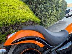 2021 Kawasaki VULCAN 900 (VN900) CLASSIC Orange