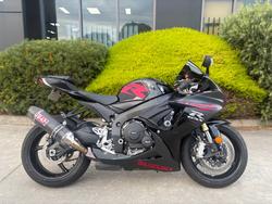 Suzuki GSX-R750