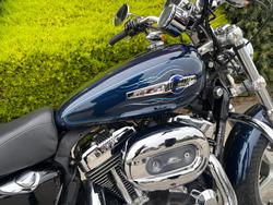 2012 HARLEY-DAVIDSON XL1200C 1200 CUSTOM Blue