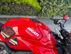 2020 DUCATI STREETFIGHTER V4 Red
