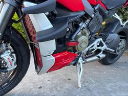 2020 DUCATI STREETFIGHTER V4 Red