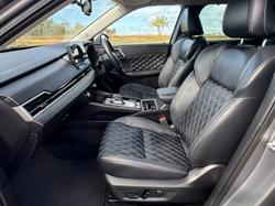 2022 Mitsubishi Outlander Exceed