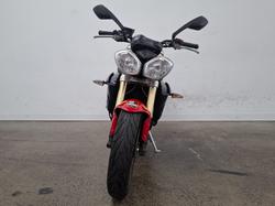 2014 Triumph STREET TRIPLE 660 Red