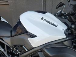 2026 Kawasaki Z900 (ZR900STFNN) WHITE