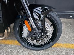 2026 Kawasaki Z H2 (ZR1000K) BLACK